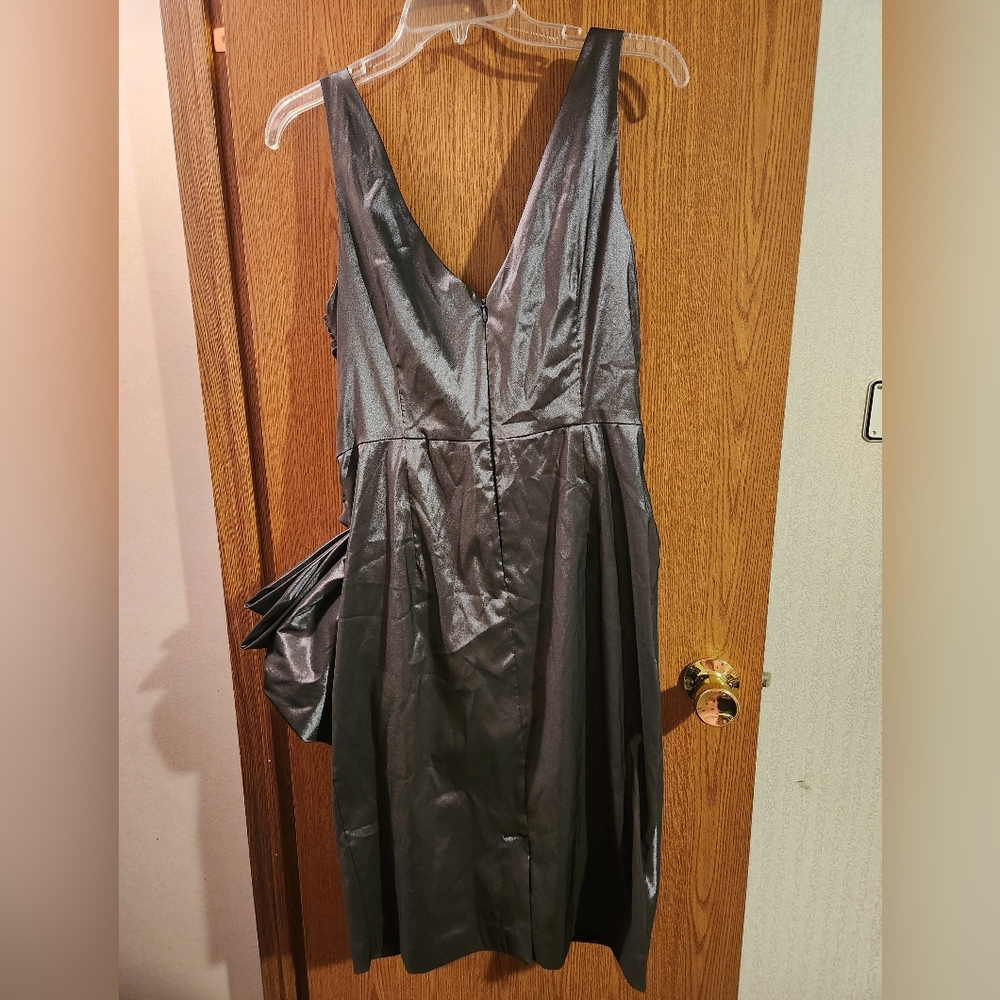 Maggy London Gray Size 12 Formal Dress - Picture 6 of 9